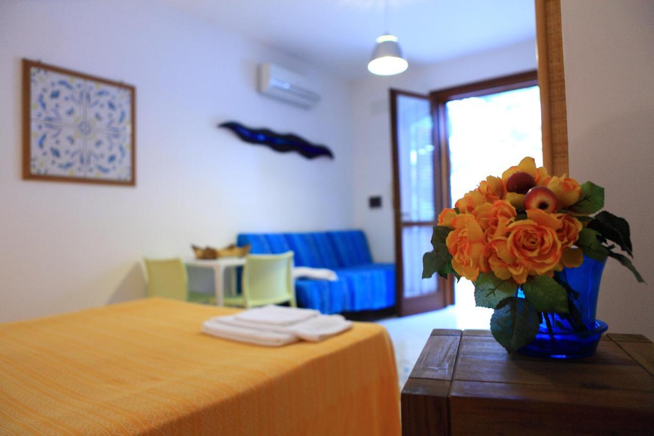 Residence Tamarea Tonnara di Bonagia Exterior photo