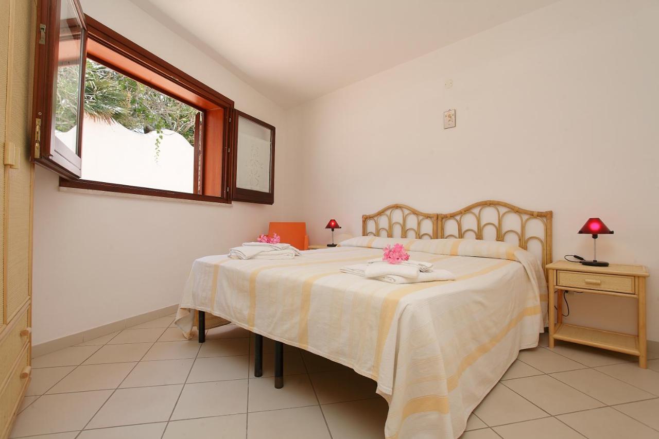 Residence Tamarea Tonnara di Bonagia Exterior photo
