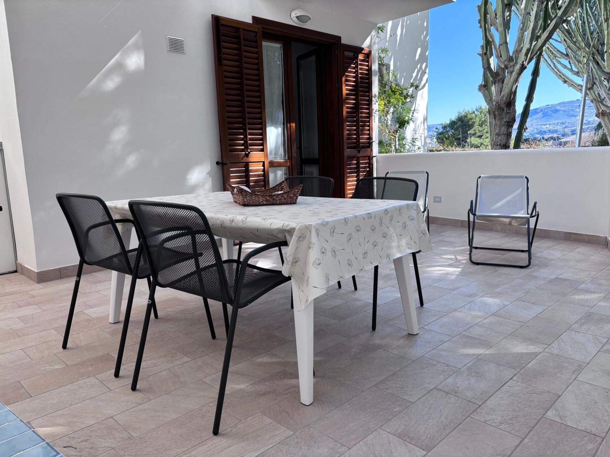 Residence Tamarea Tonnara di Bonagia Exterior photo